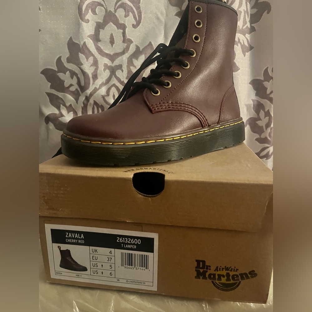 Dr marten rare